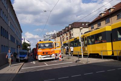 Stuttgart Ost: PKW mit Stadtbahn kollidiert